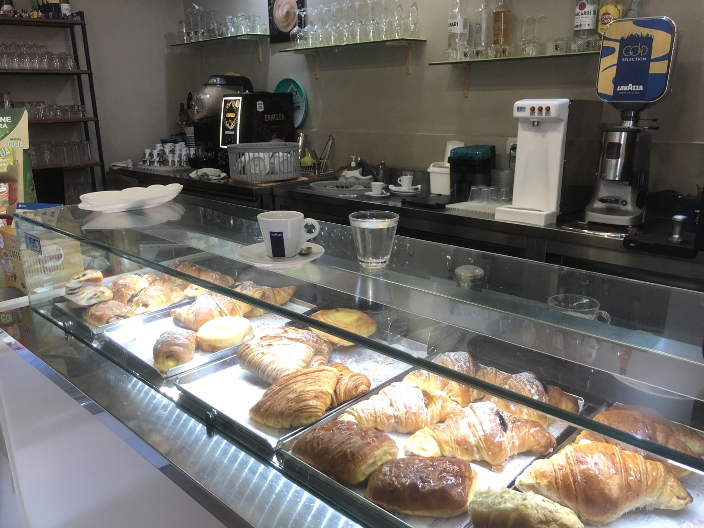 Attivit� commerciale Bar e tabacchi in vendita a Alatri