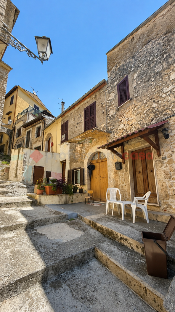 Quadrilocale in vendita a Alatri