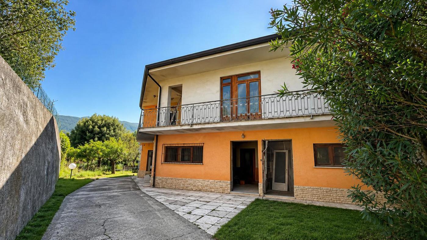 Casa indipendente da ristrutturare a Alatri