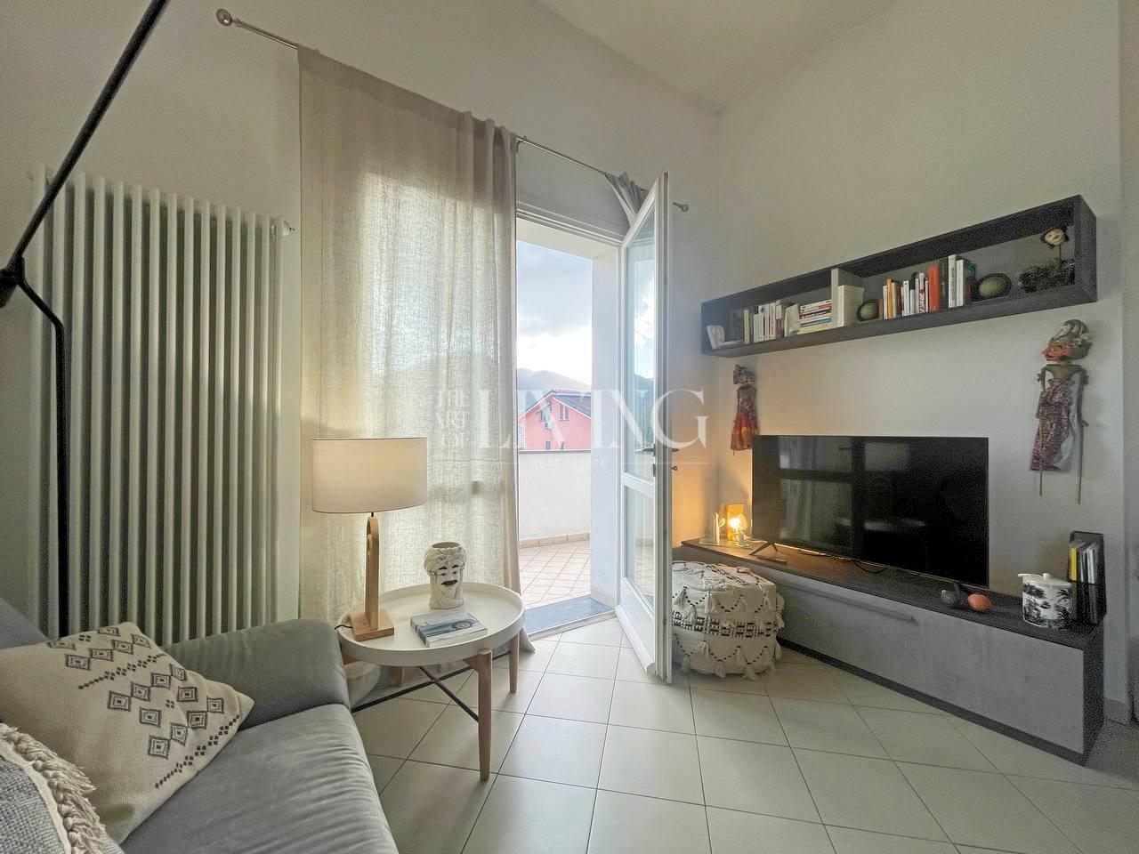 Attico con terrazzo, Lucca sant'angelo in campo