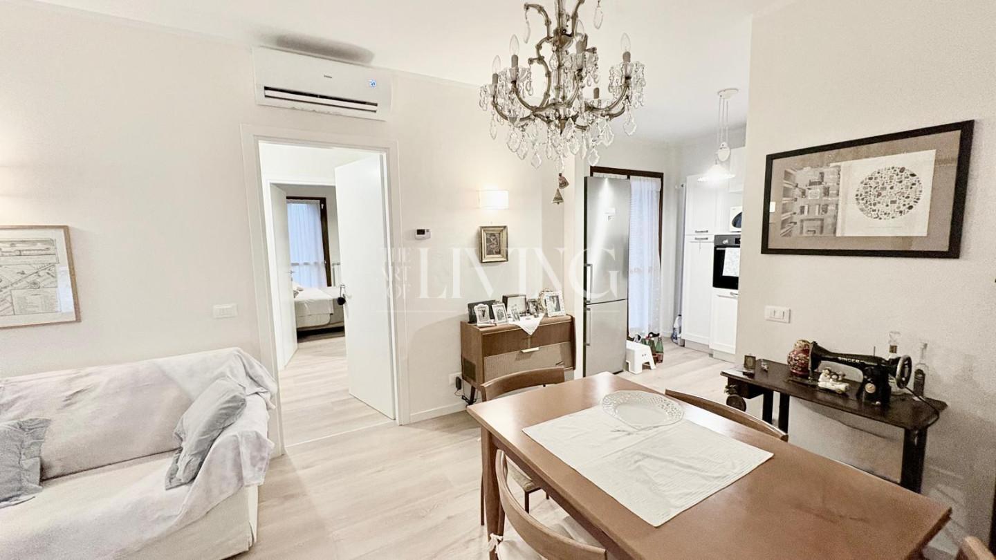 Quadrilocale ristrutturato, Lucca sant'anna