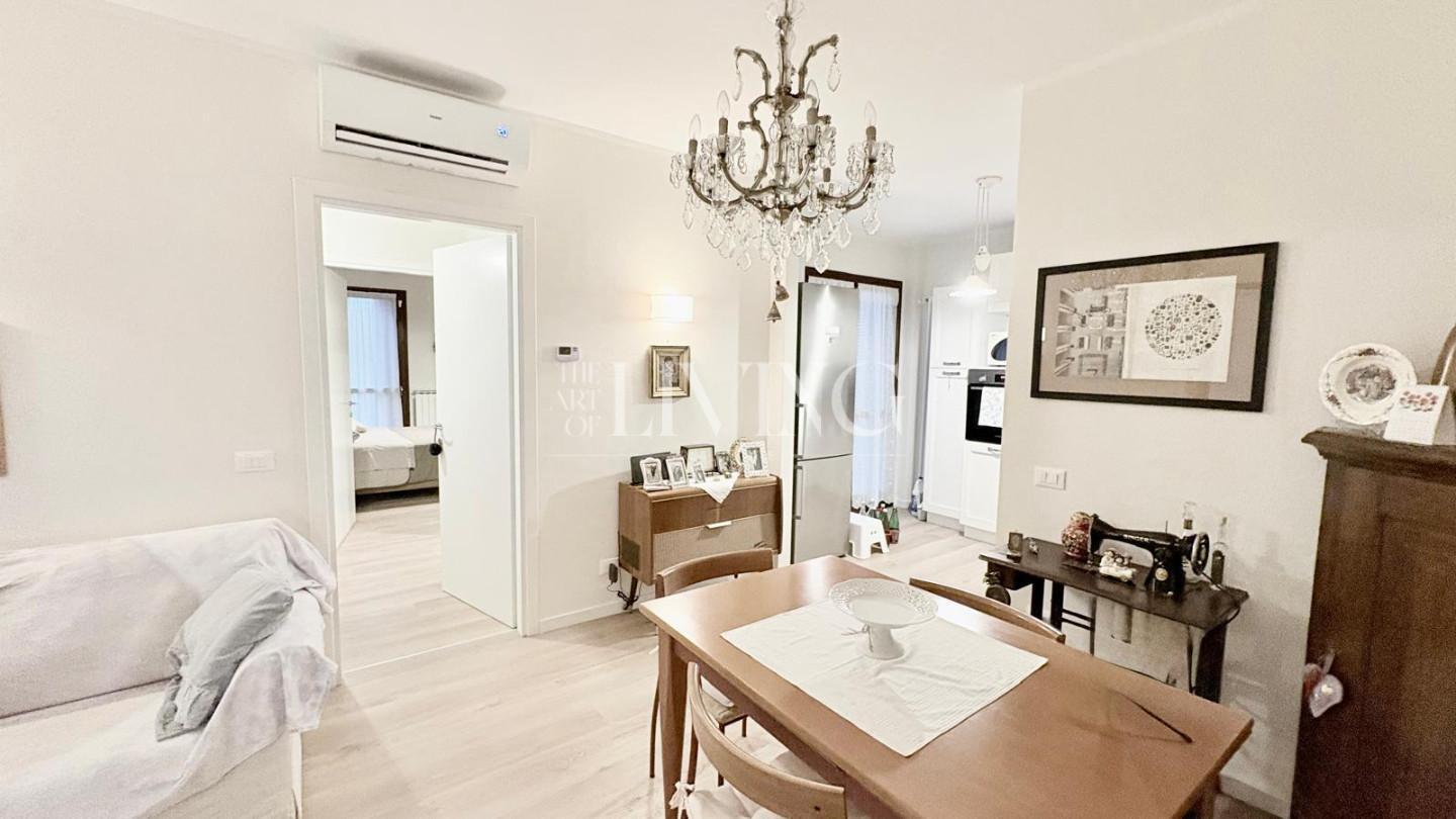 Quadrilocale ristrutturato, Lucca sant'anna