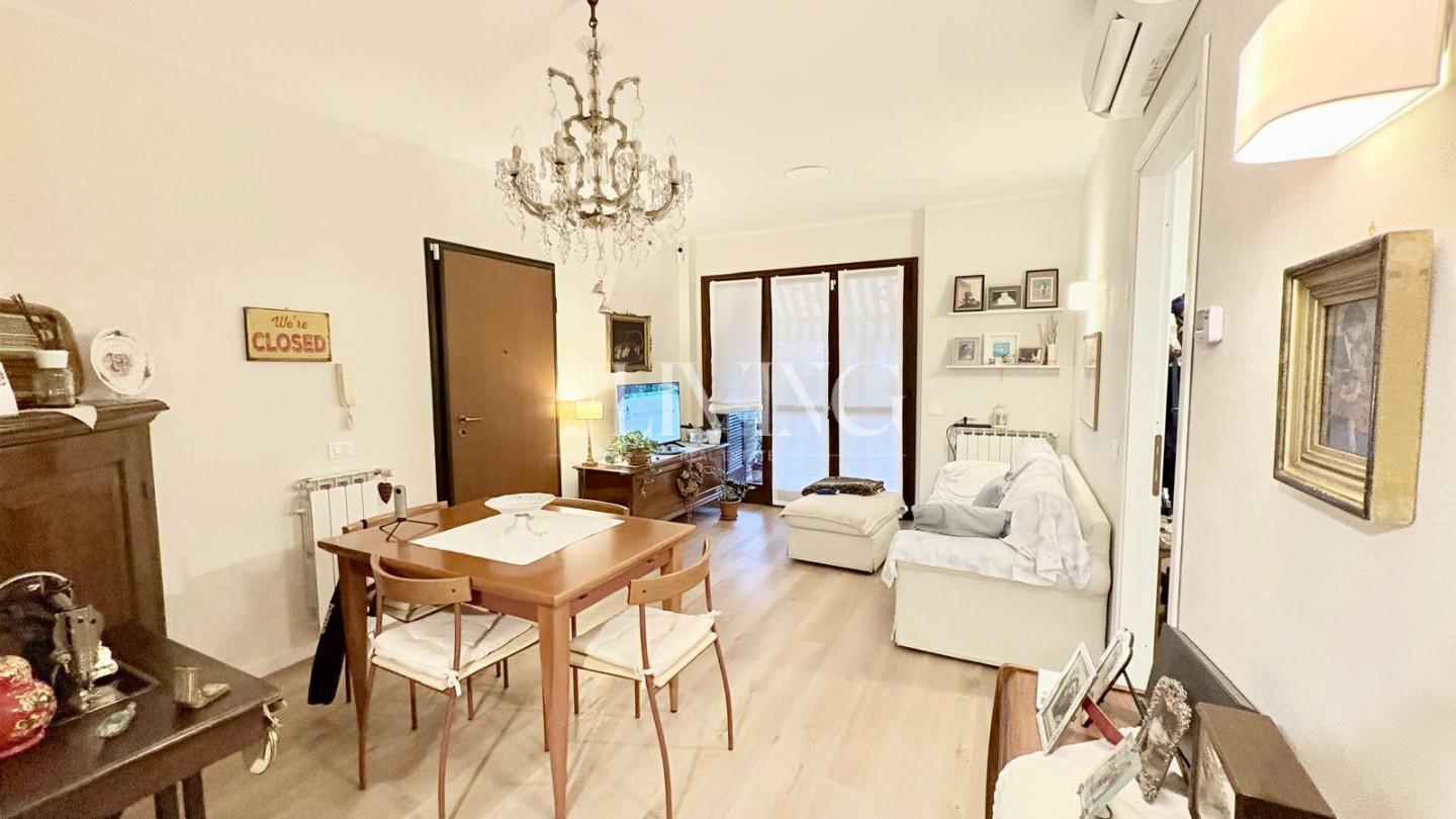 Quadrilocale ristrutturato, Lucca sant'anna