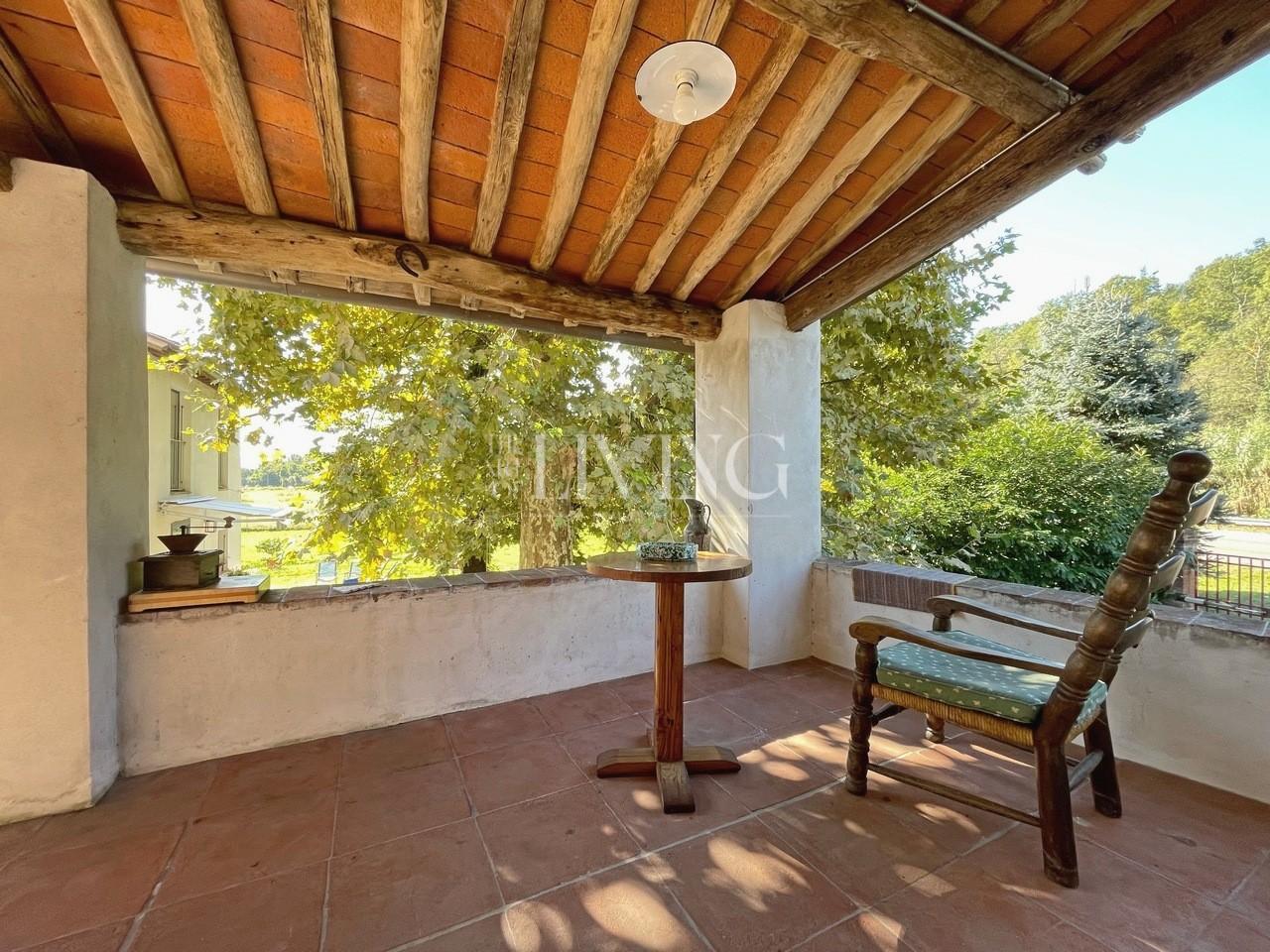 Rustico con giardino, Lucca cappella