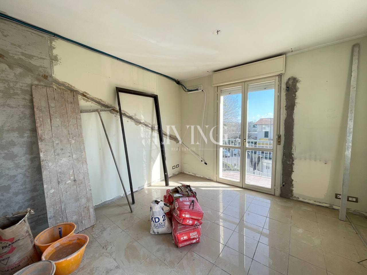 Quadrilocale ristrutturato, Lucca borgo giannotti