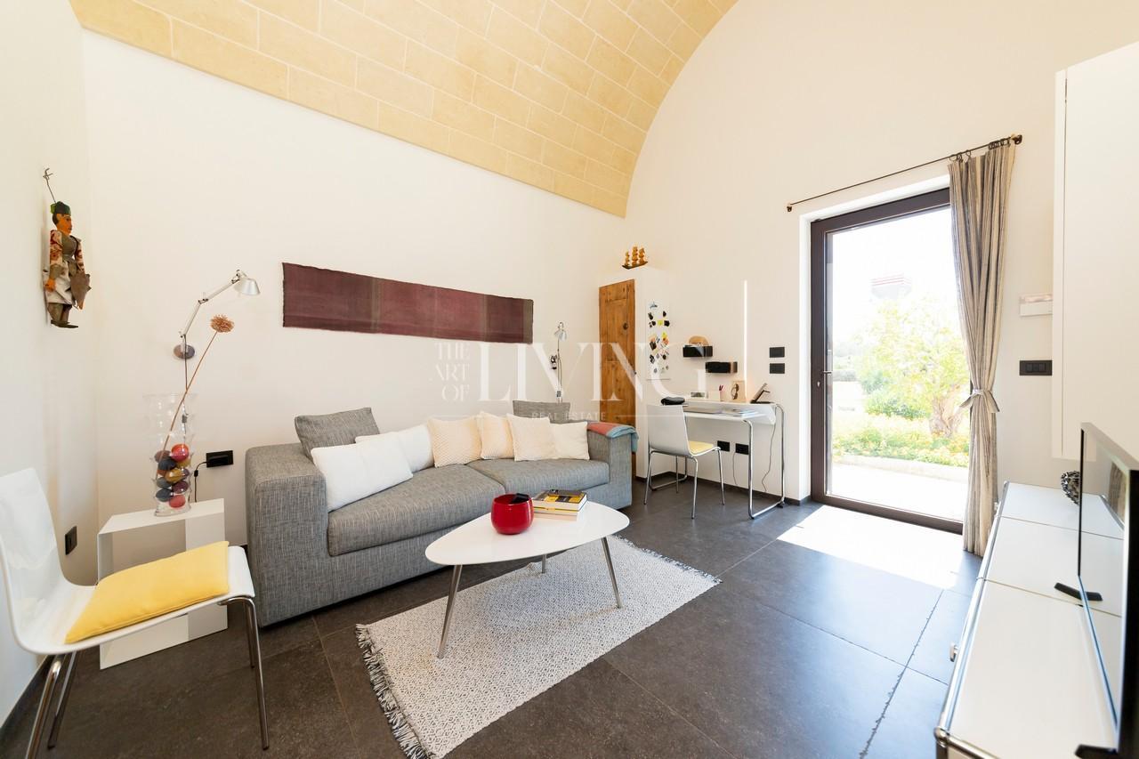 Casa indipendente con giardino, Melendugno borgagne