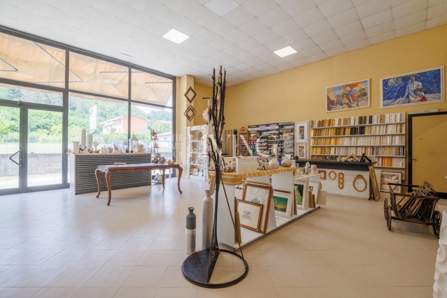 Laboratorio in vendita a Gallicano