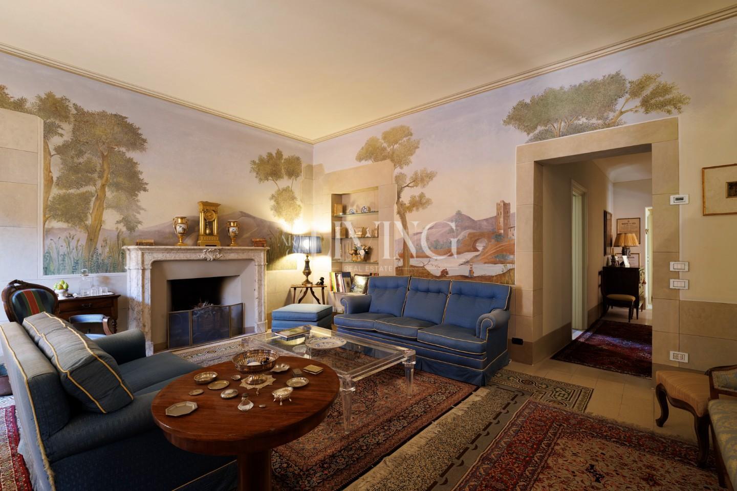 Appartamento in vendita, Lucca centro storico