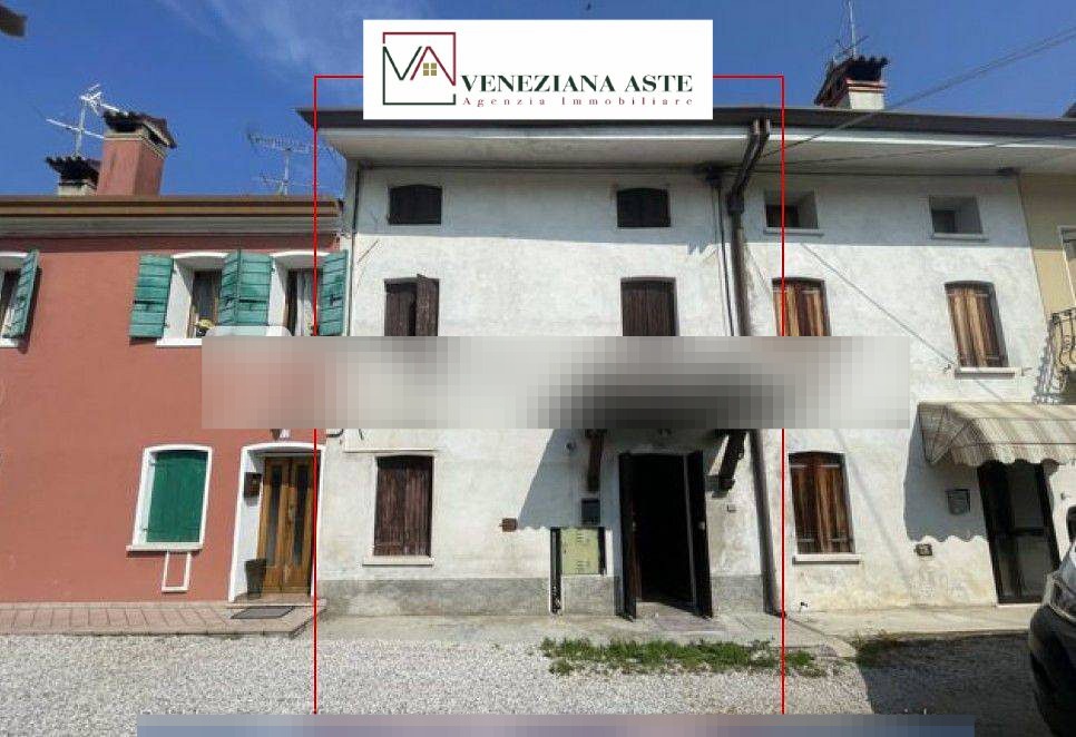 Quadrilocale in vendita a Sernaglia della Battaglia