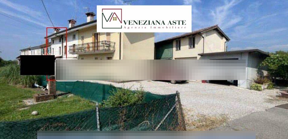 Quadrilocale in vendita a Sernaglia della Battaglia