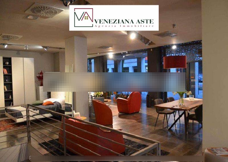 Locale commerciale in vendita, Venezia mestre