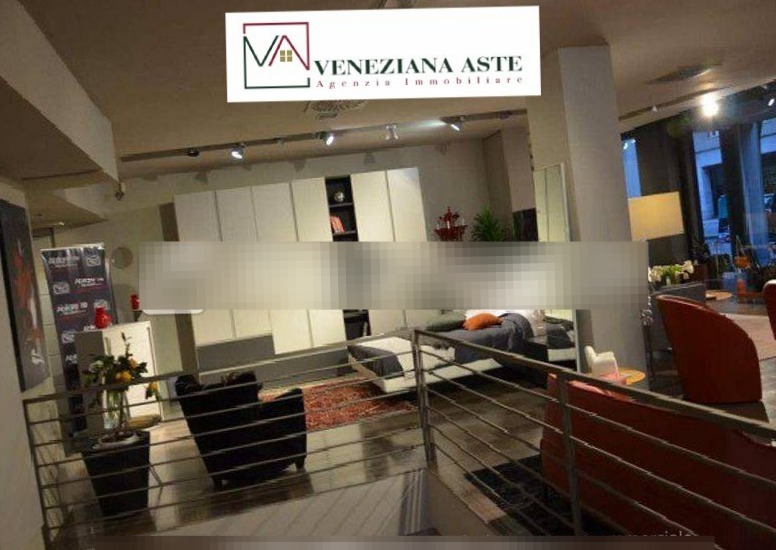 Locale commerciale in vendita, Venezia mestre