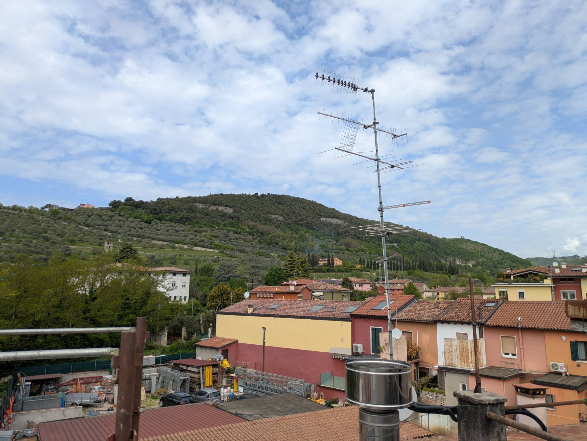 Casa singola in vendita a Verona, Avesa