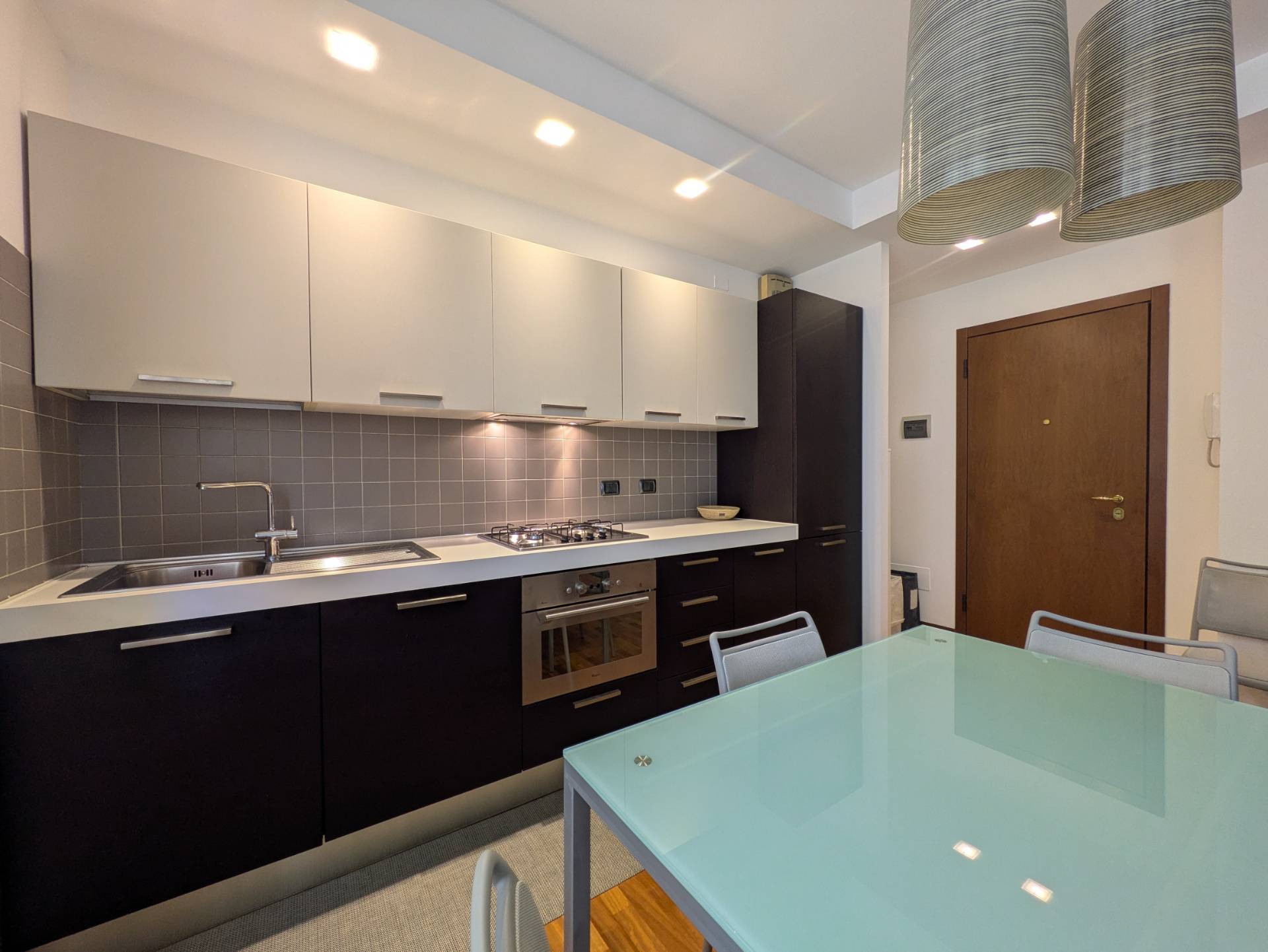 Appartamento in vendita a Verona, Borgo Roma