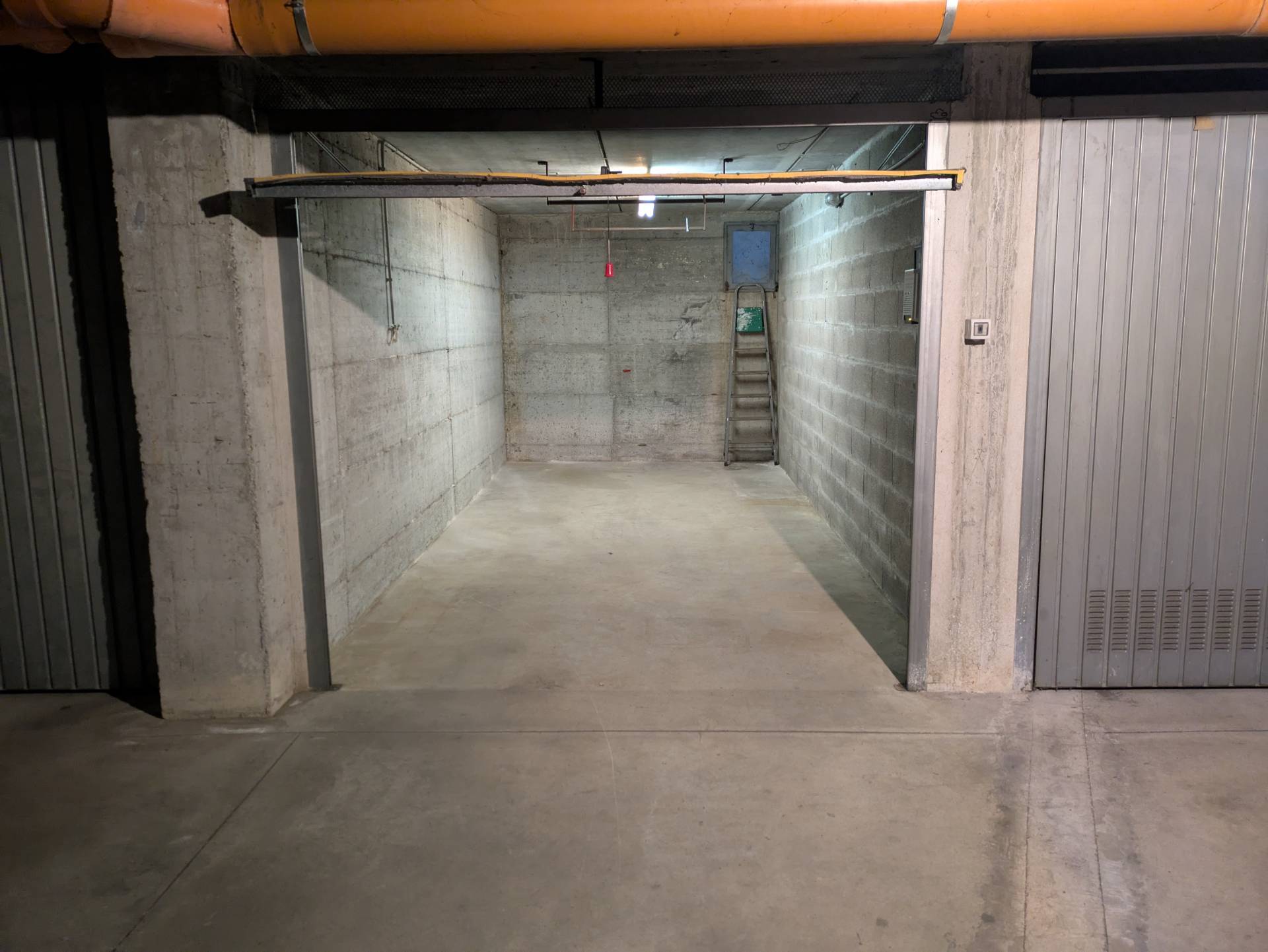 Box o garage in vendita a Verona, Parona