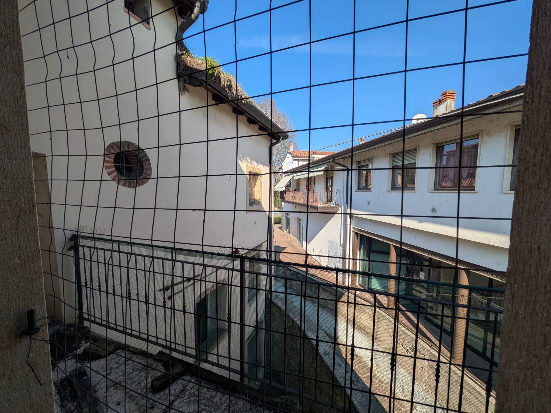 Appartamento in vendita a Verona, Parona