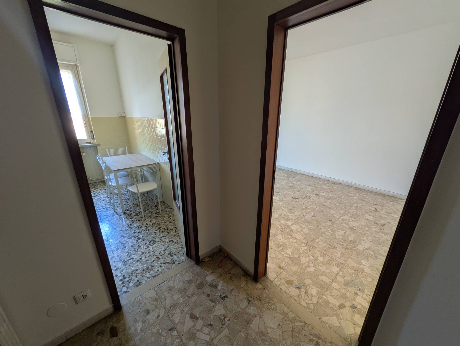 Appartamento in vendita a Verona, Ponte Crencano
