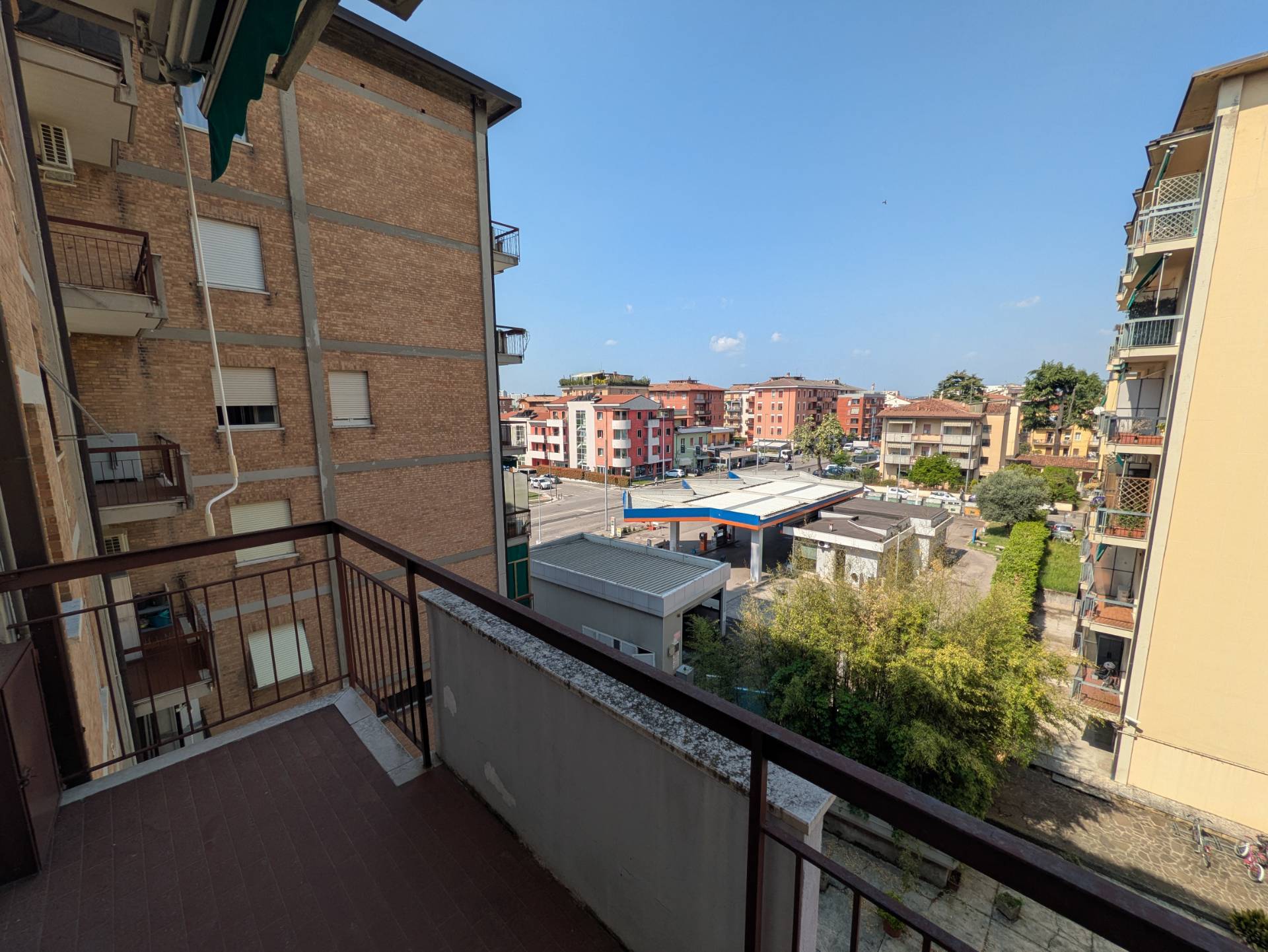 Appartamento in vendita a Verona, Ponte Crencano