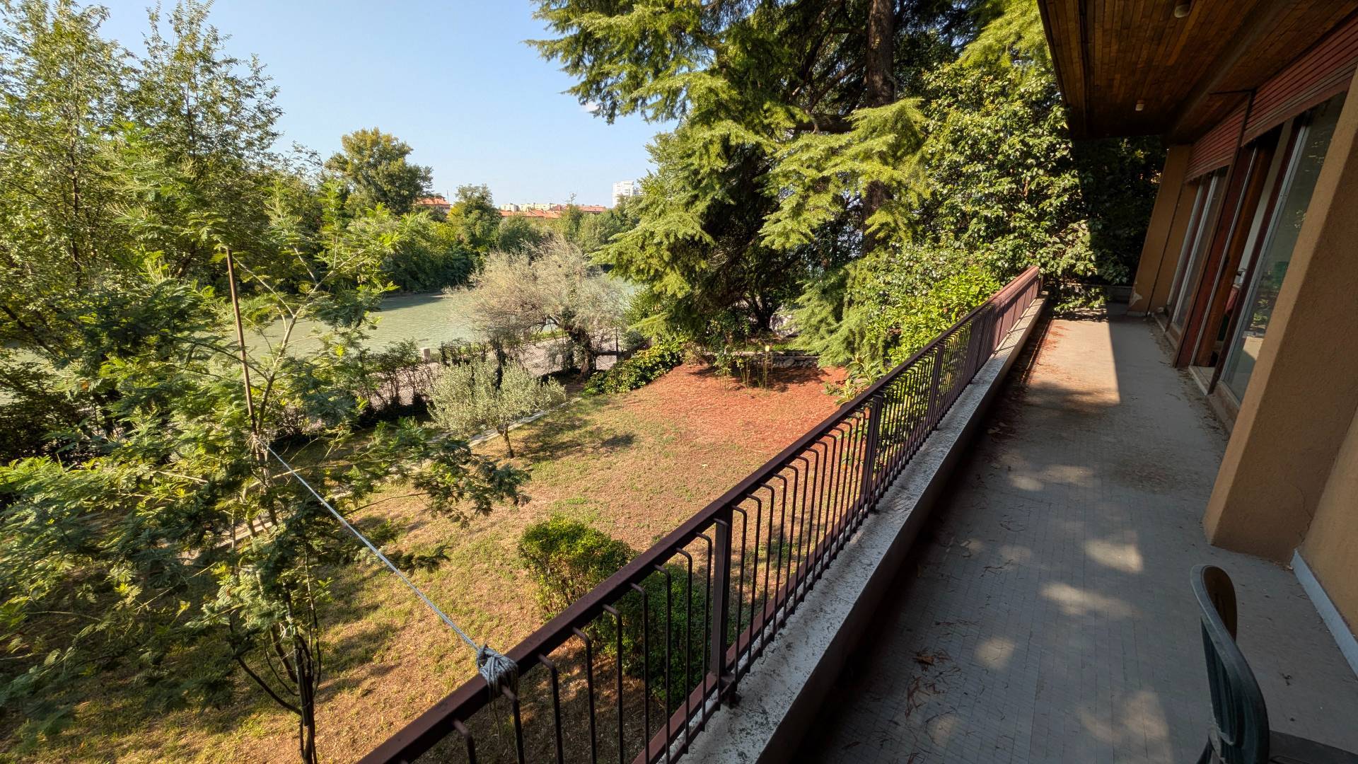 Appartamento in vendita a Verona, Ponte Crencano