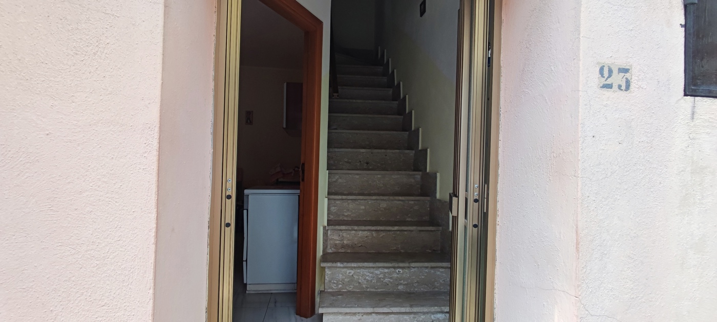 Bilocale in vendita a Borgia