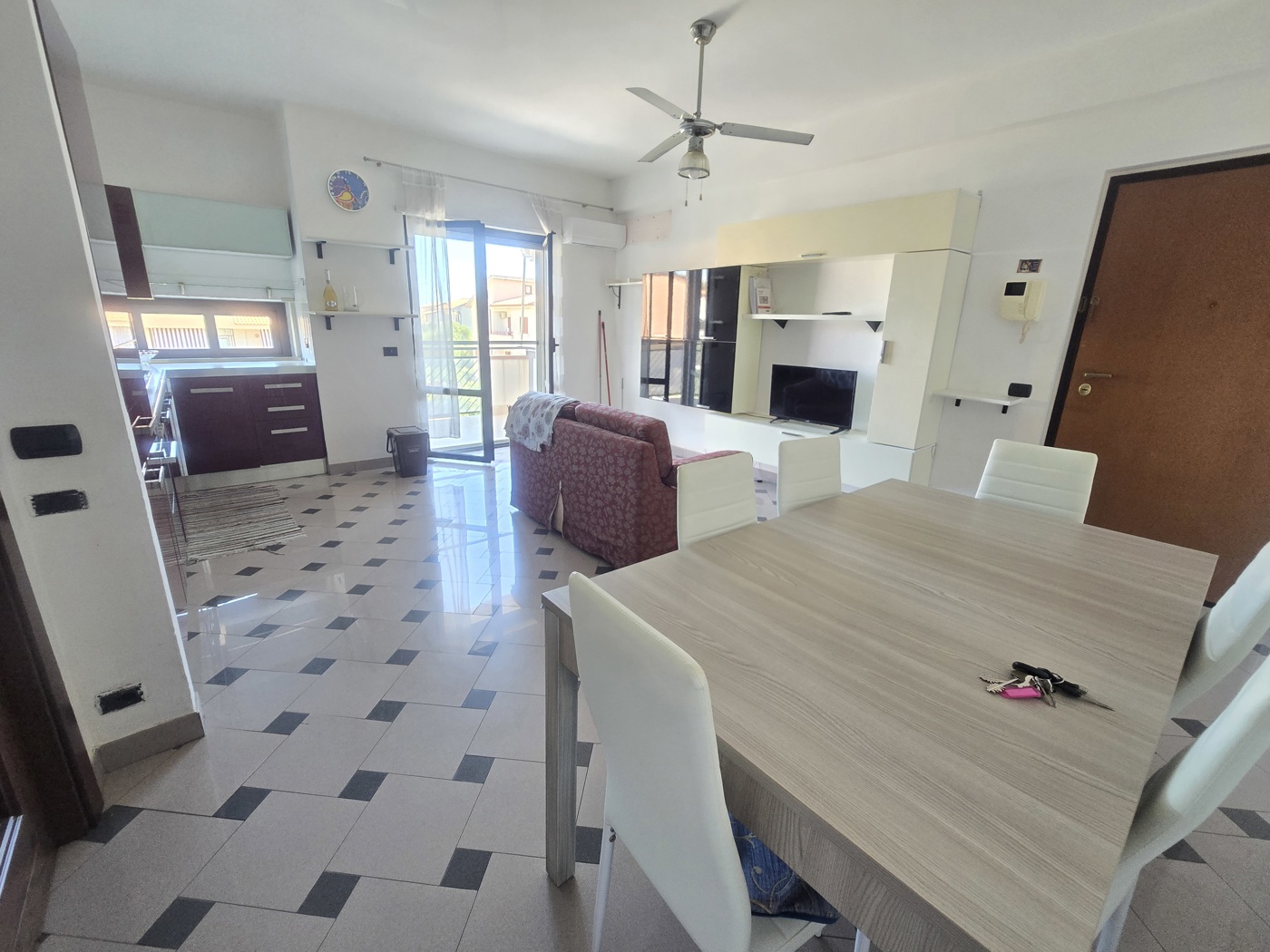 Quadrilocale con box a Squillace