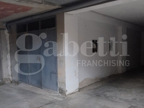 Magazzino in vendita a Squillace