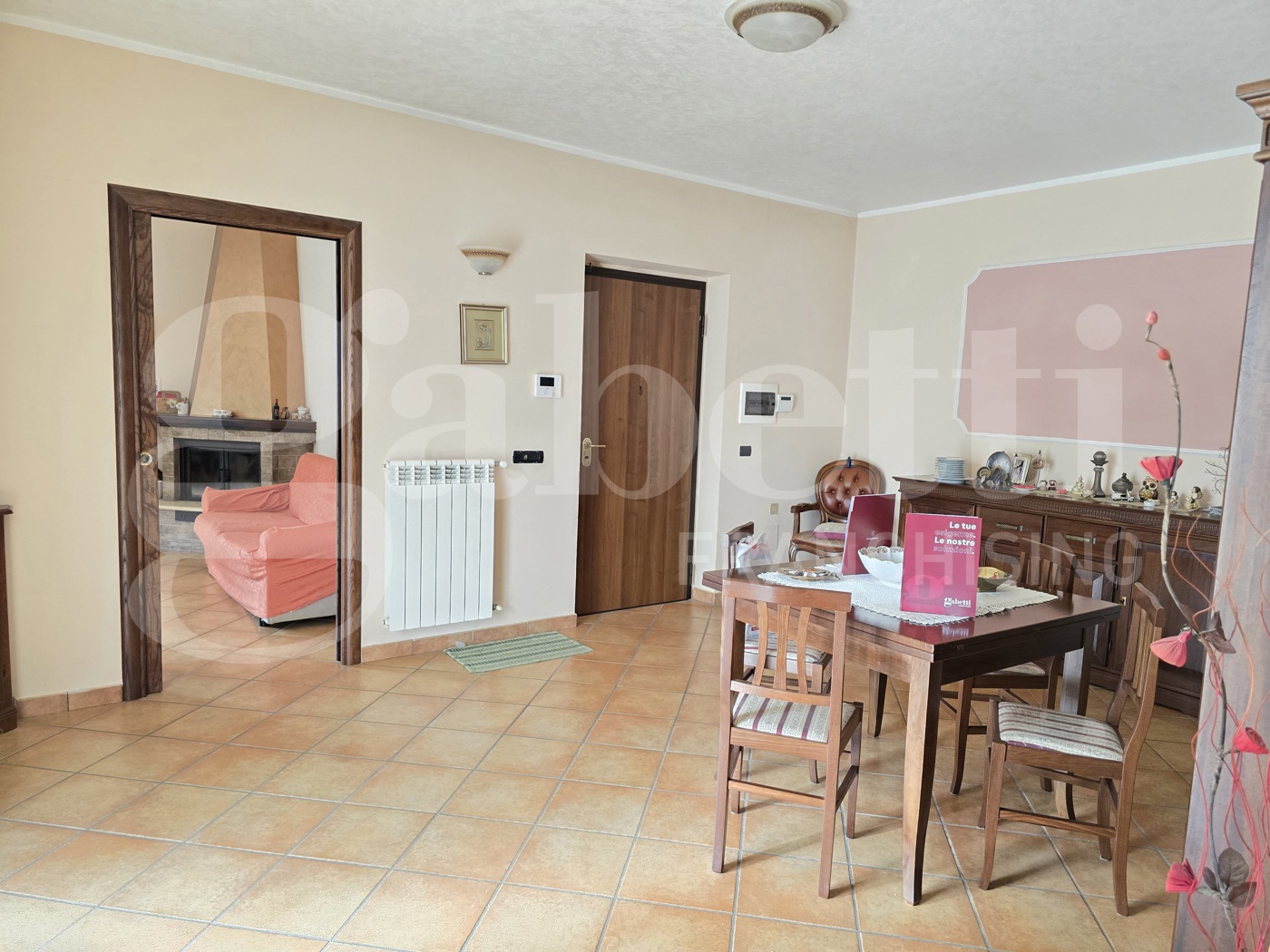 Appartamento con giardino a Pentone