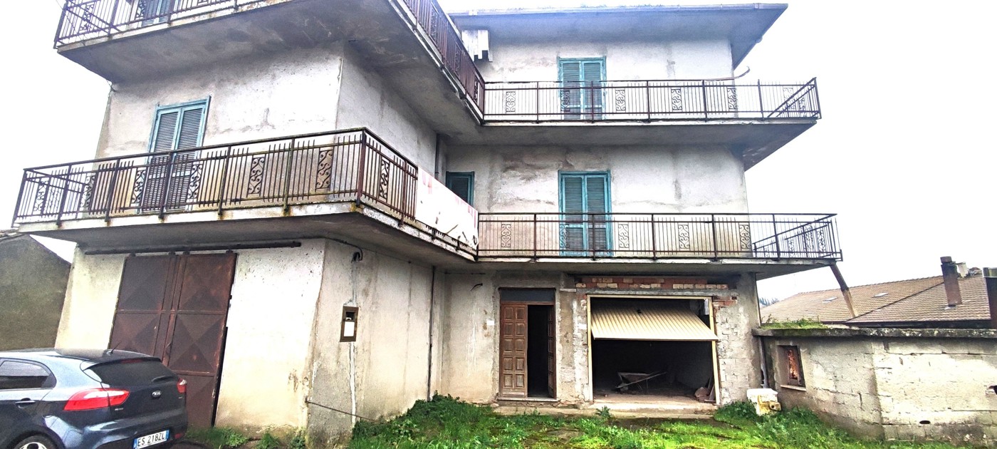 Stabile/Palazzo in vendita a San Vito sullo Ionio