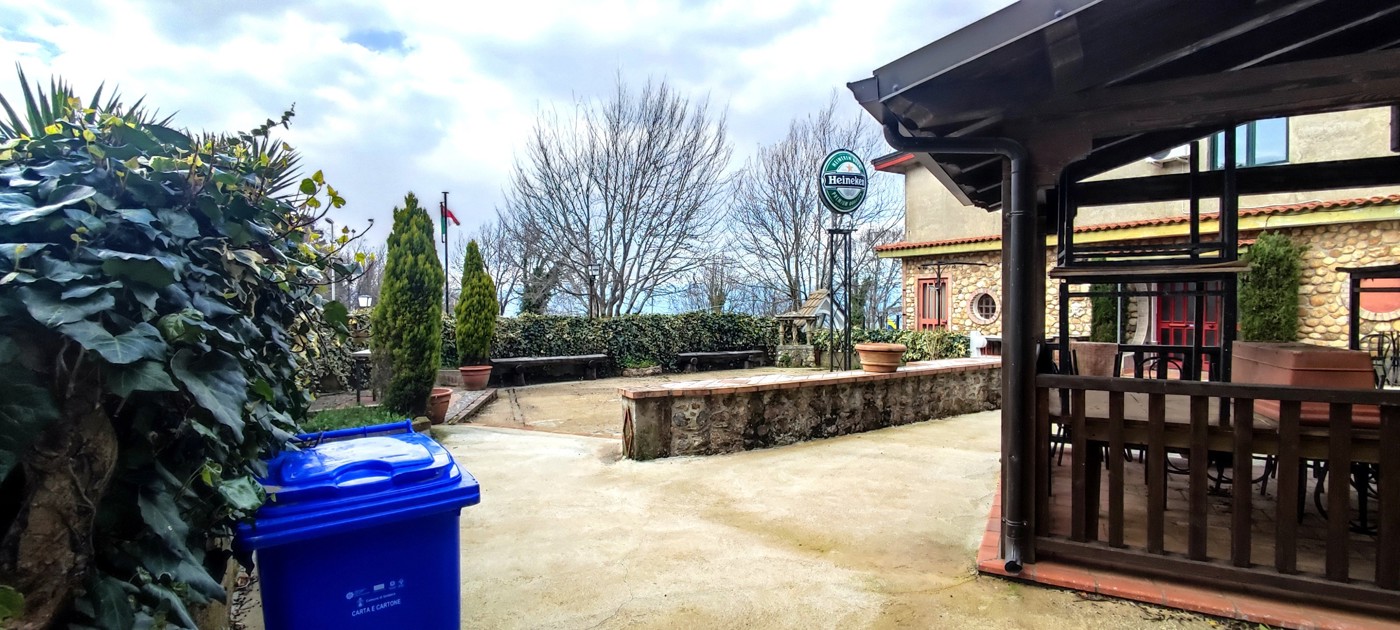 Attivit� commerciale Ristorante e pizzeria in affitto/gestione a Girifalco