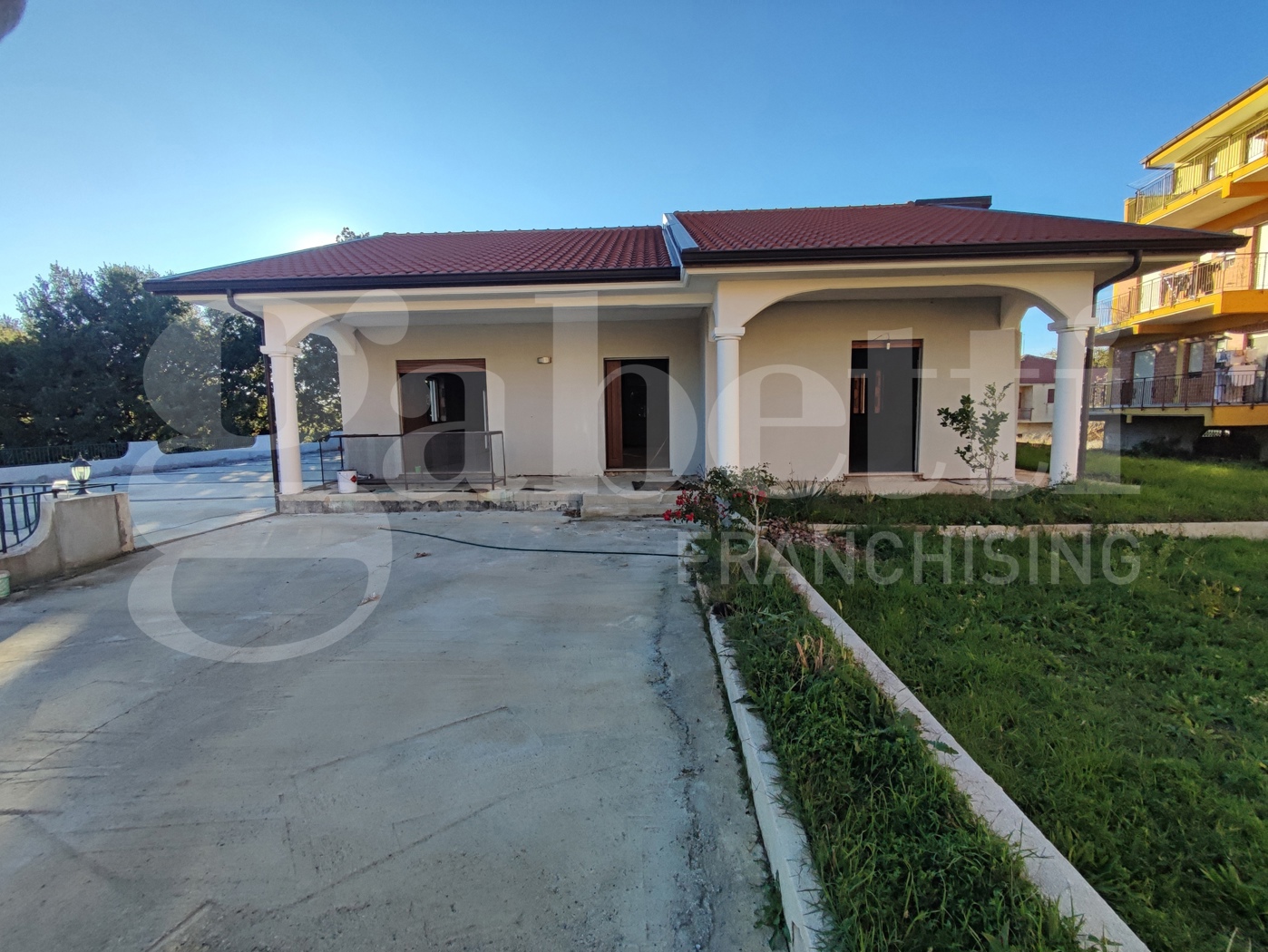 Villa in affitto a Chiaravalle Centrale