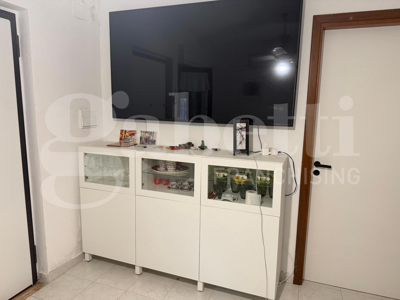 Villa con box doppio a Squillace