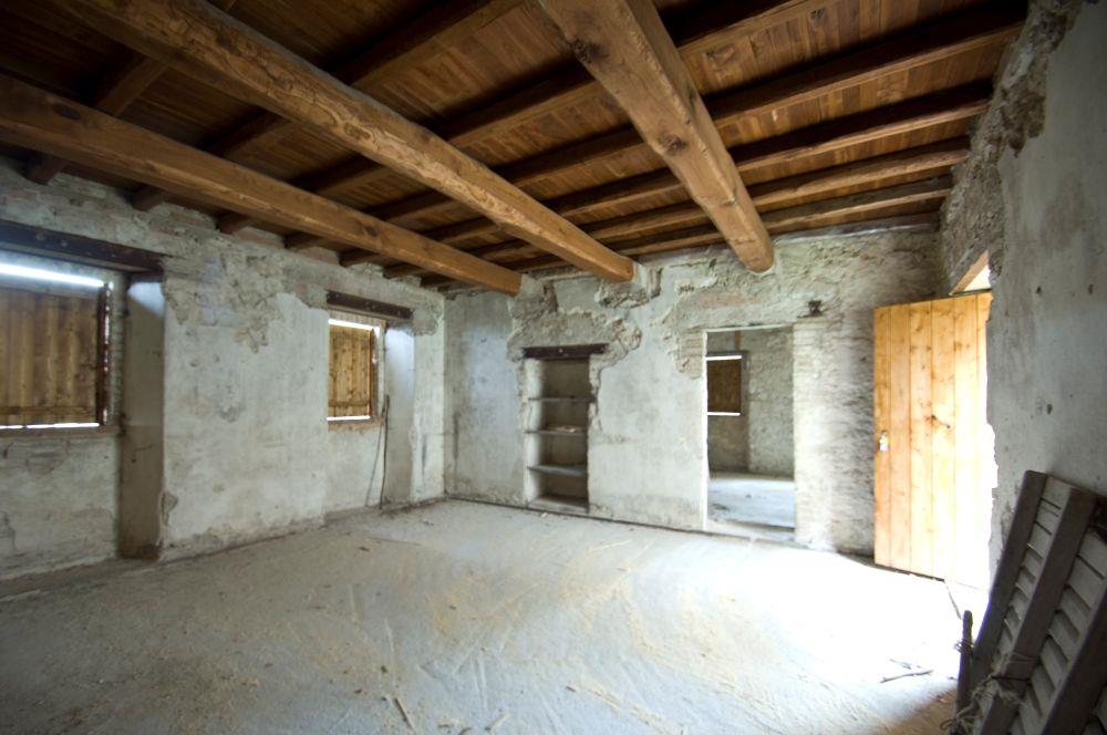 Rustico con giardino, Spoleto catinelli