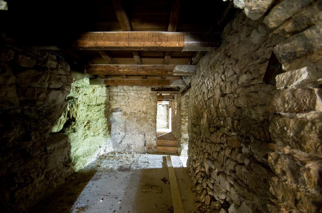 Rustico con giardino, Spoleto catinelli