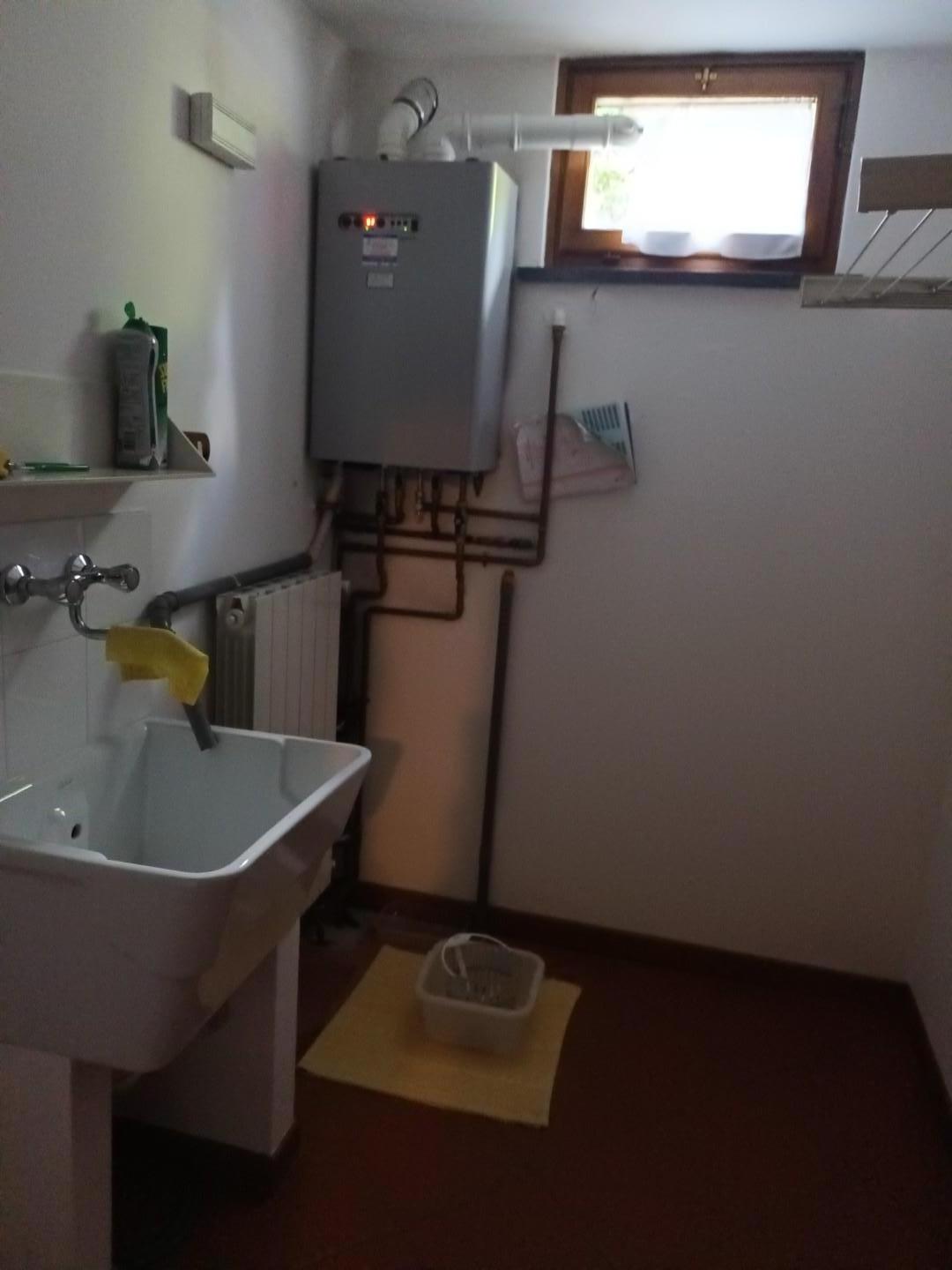 Villa Bifamiliare con giardino, Camaiore vado