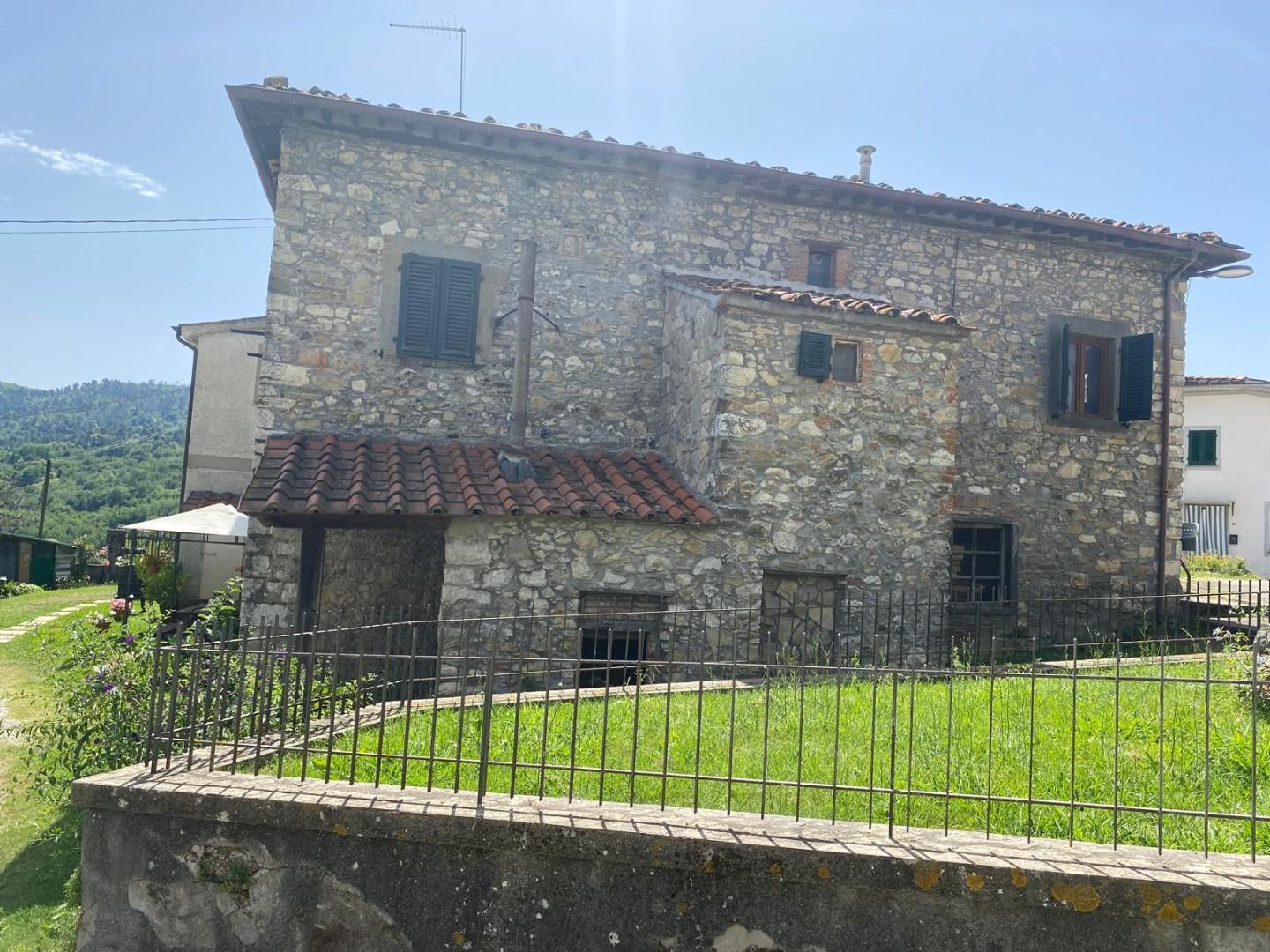 Casa indipendente in vendita, Borgo a Mozzano valdottavo