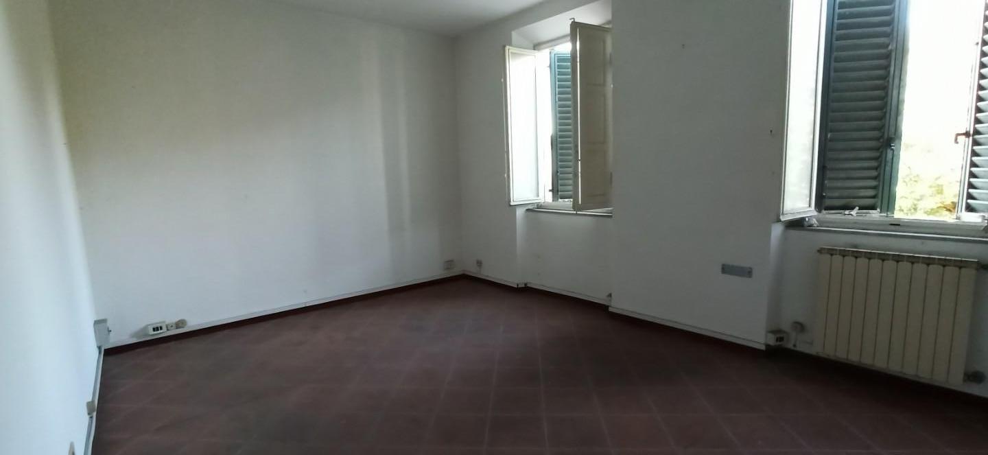 Ufficio in affitto, Capannori lunata