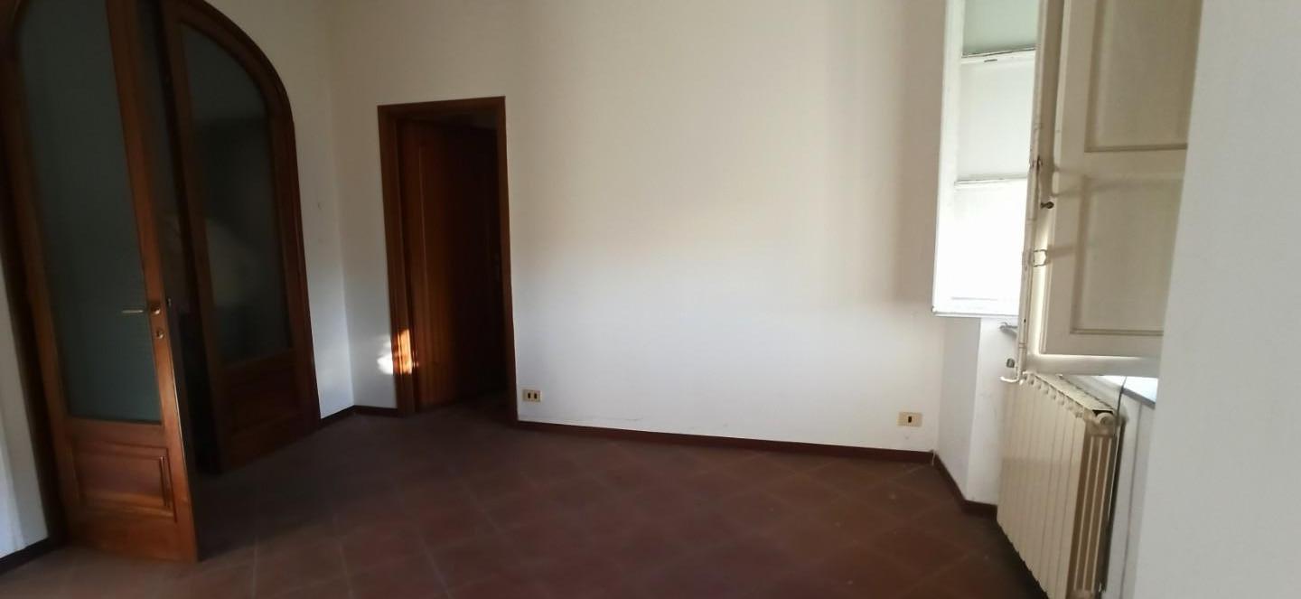 Ufficio in affitto, Capannori lunata