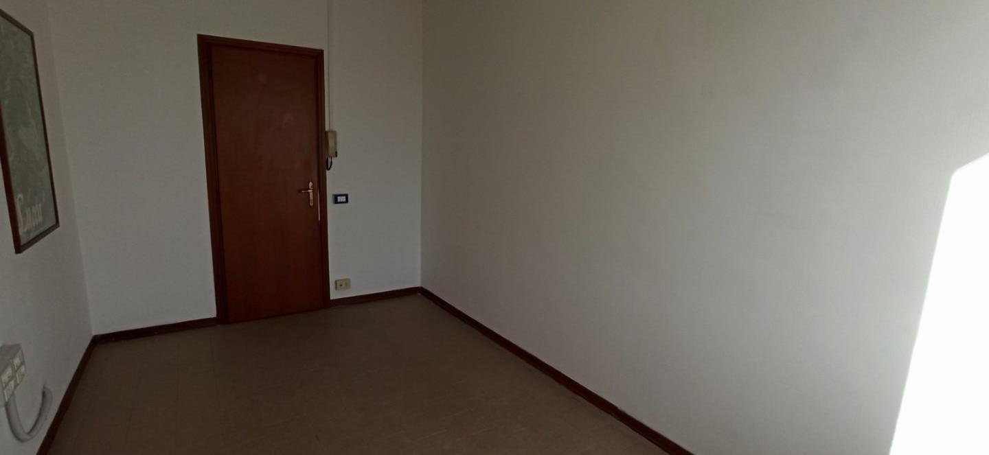Ufficio in affitto, Capannori guamo