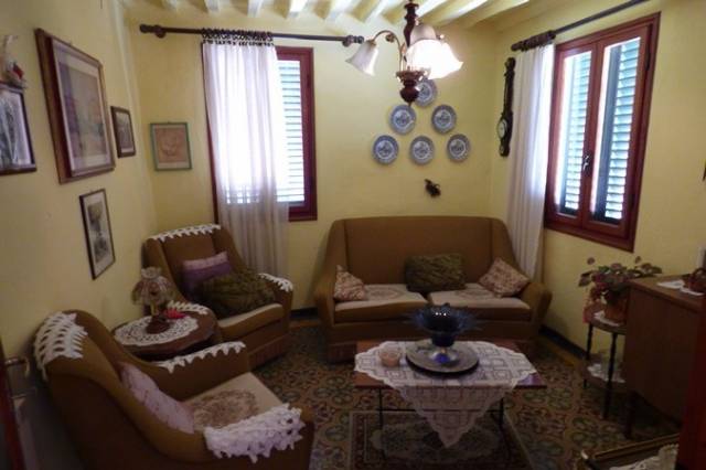 Rustico con terrazzo, Capannori matraia