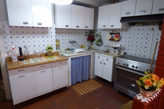 Rustico con terrazzo, Capannori matraia