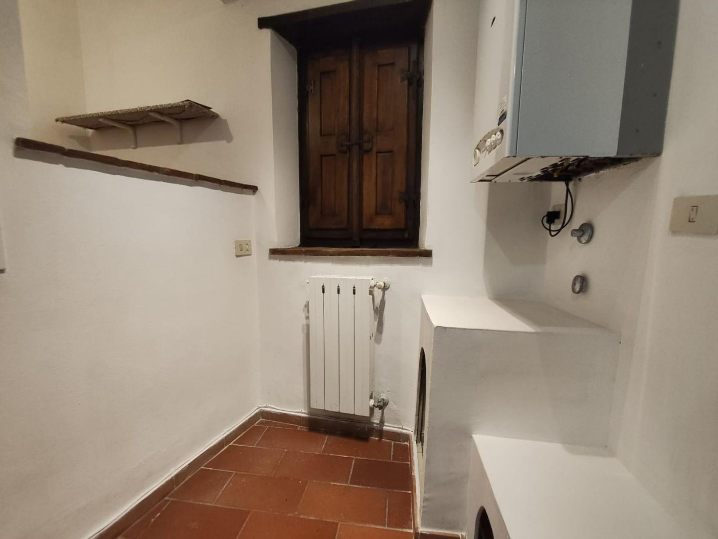 Casa indipendente arredata in affitto, Lucca nozzano
