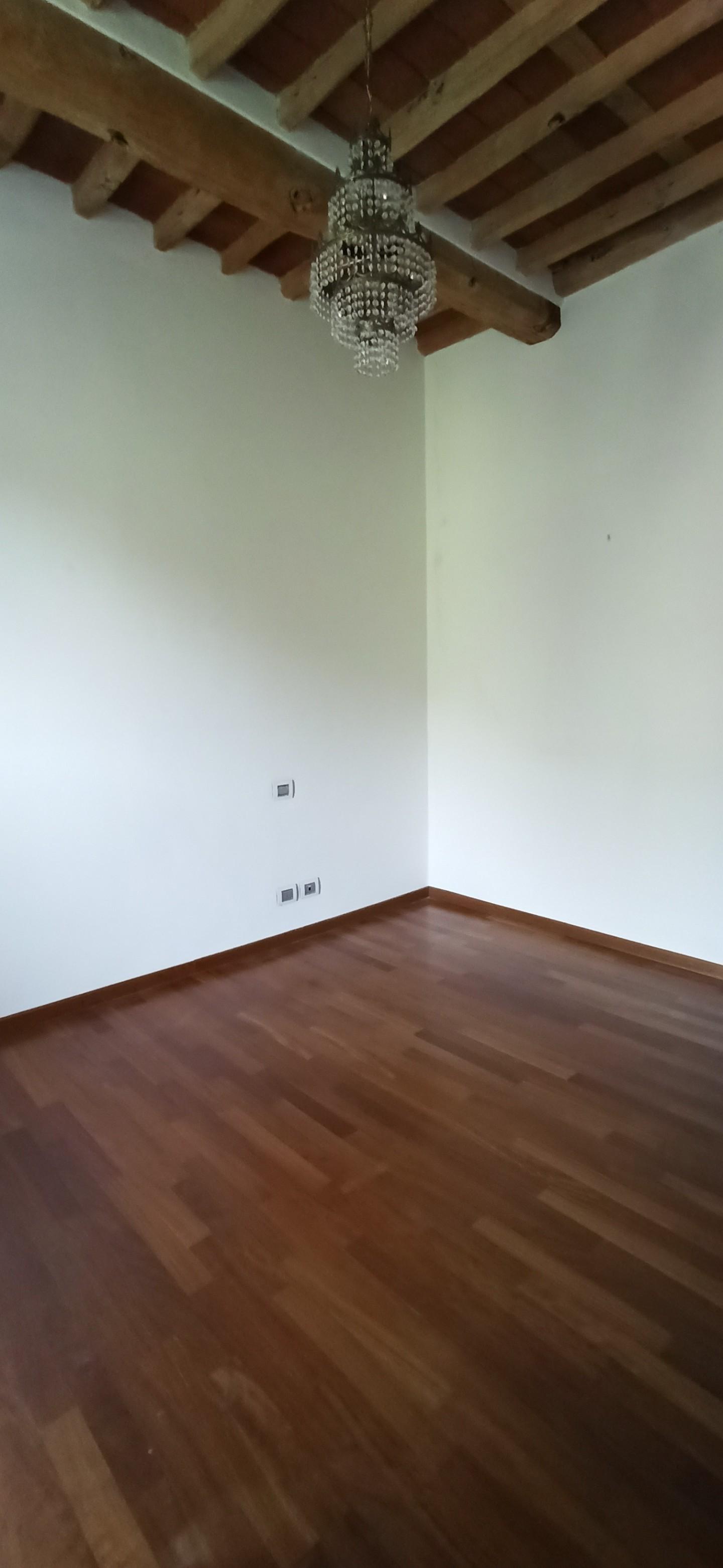 Quadrilocale con giardino, Lucca ponte a moriano