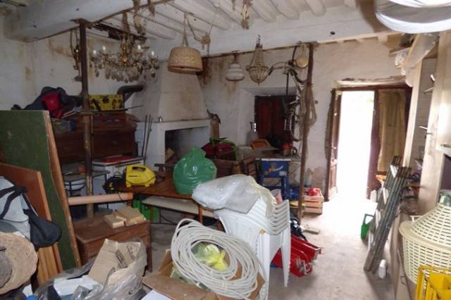 Casa indipendente da ristrutturare, San Giuliano Terme ripafratta