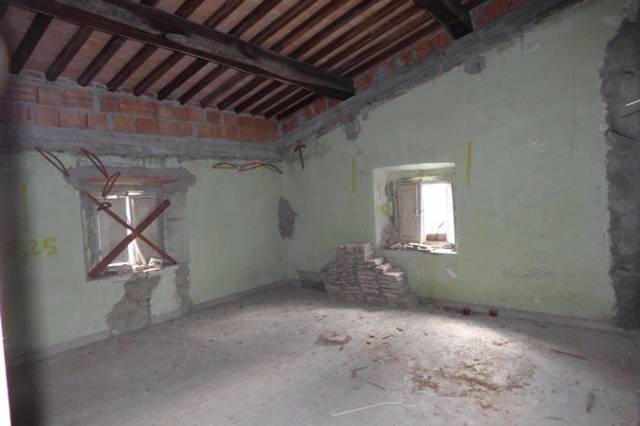 Casa indipendente da ristrutturare, San Giuliano Terme ripafratta