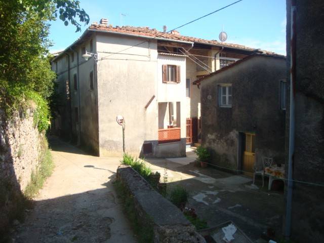 Casa indipendente in vendita, Camaiore santa maria albiano