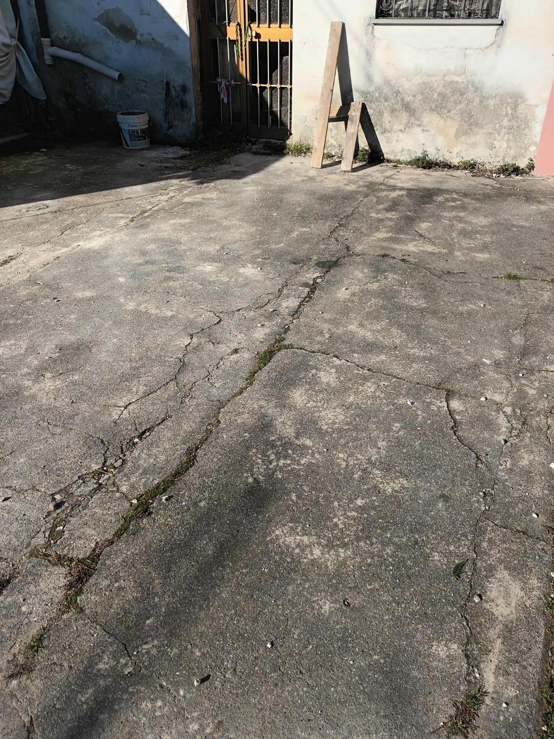 Casa indipendente da ristrutturare, Lucca san pietro a vico