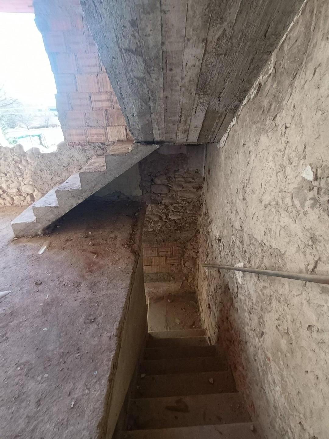 Casa indipendente da ristrutturare, Lucca san pietro a vico