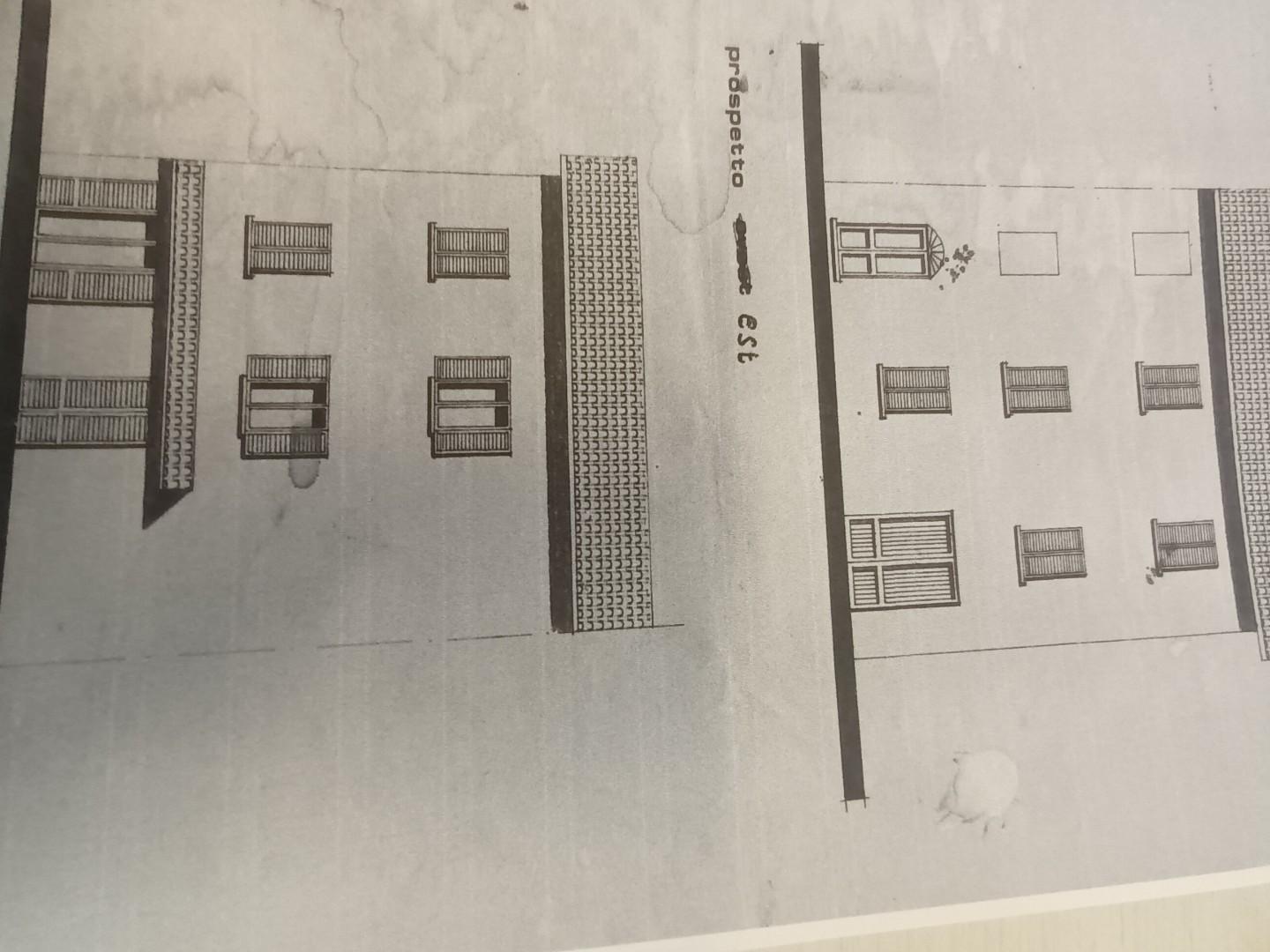 Trilocale in vendita, Lucca cappella