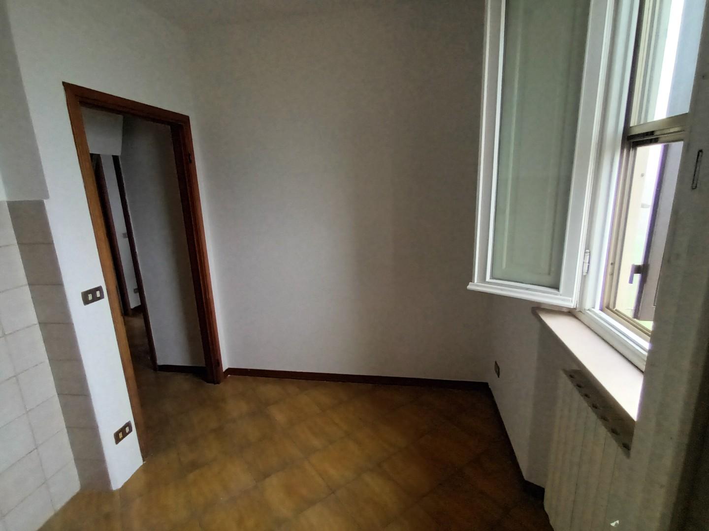 Trilocale in vendita, Lucca cappella