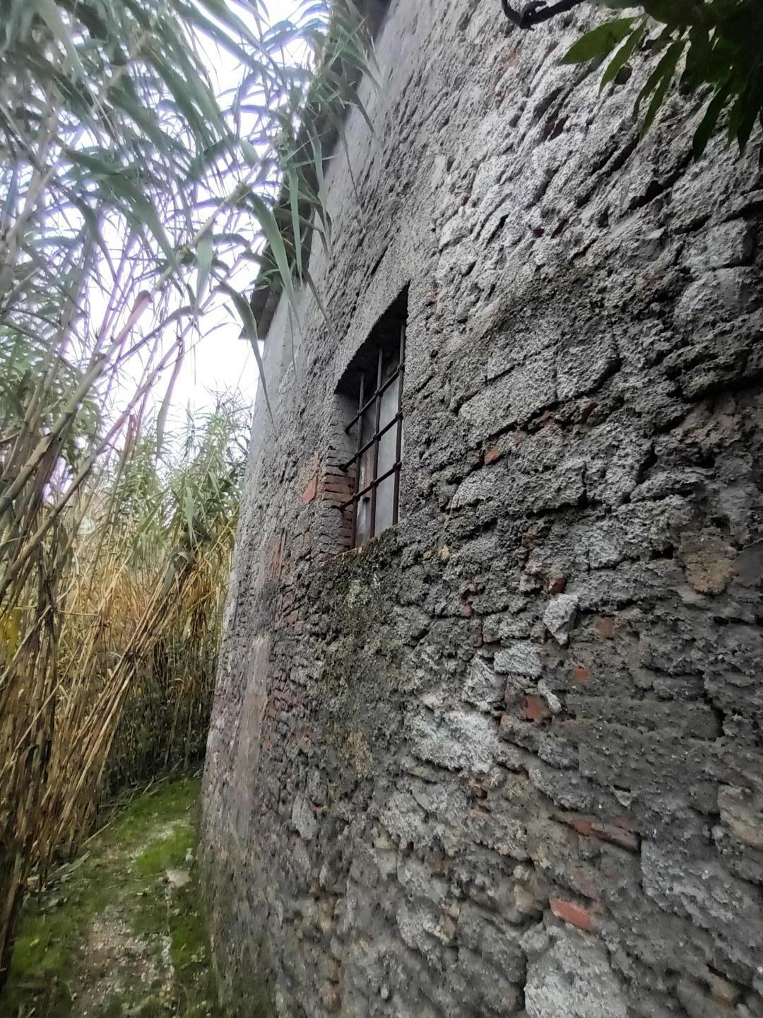 Casa indipendente con giardino, Lucca cappella